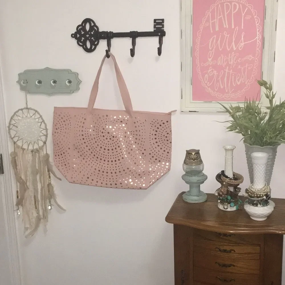 💕pink tote💕 perfect overnight travel bag